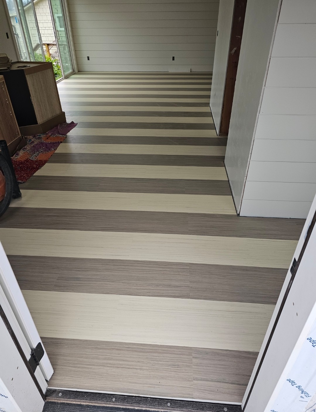 Gallery Image: Local Flooring LLC